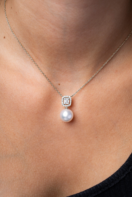 Starlight Necklace, 18k White Gold, Diamond & Pearl